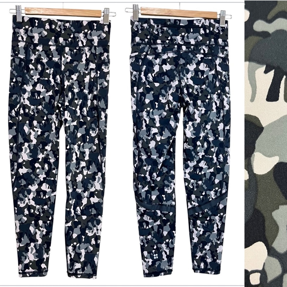 Sweaty Betty Zero Gravity Elephant Camo 7/8 Legging - Size XS